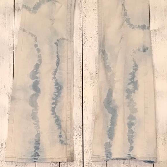 Miss Me Jeans - Picture 3 of 3